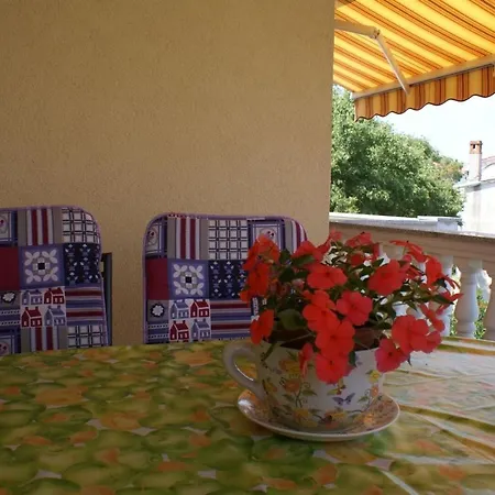 In Krk/insel Krk 14357 Apartament Krk Town